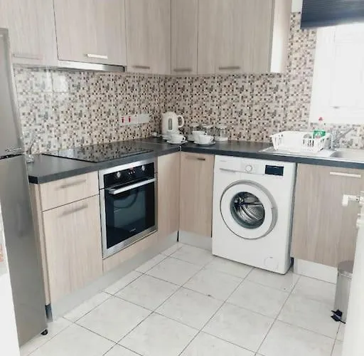 άνετο παραλιακό μακενζι *