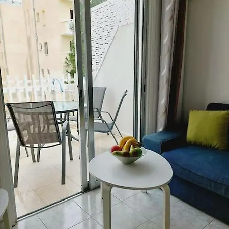 Apartment άνετο παραλιακό μακενζι