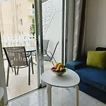 Apartment άνετο παραλιακό μακενζι